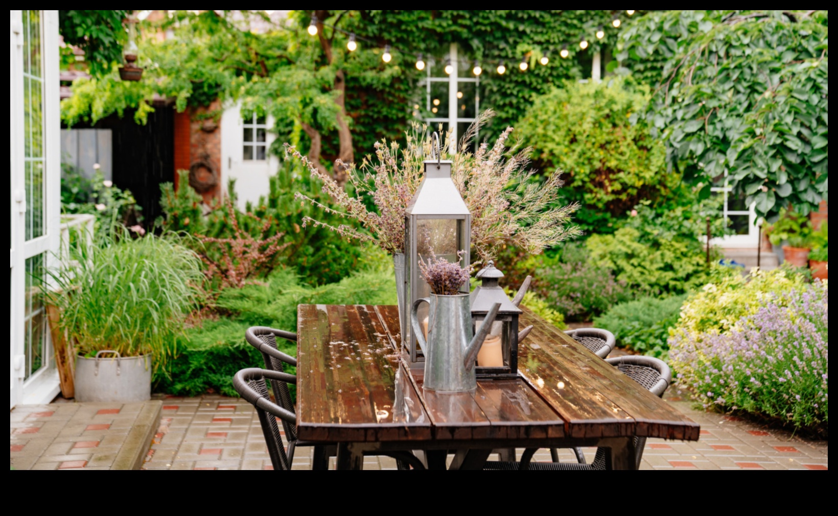 Pocket-Sized Paradise: Urban Gardening Inspirations