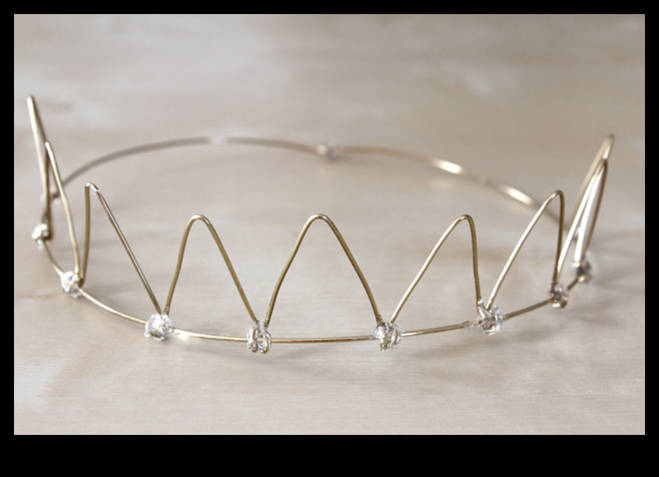 Whimsical Wire Wrapped Crowns: DIY αξεσουάρ για Royal Vibes