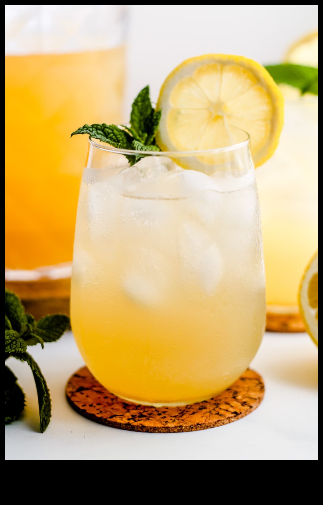 DIY Tea Bliss: Δημιουργήστε μοναδικά μείγματα παγωμένου πράσινου τσαγιού στο σπίτι